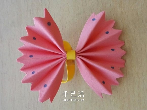 幼儿园折纸蝴蝶结图解 简单蝴蝶结的折叠方法_手艺活网