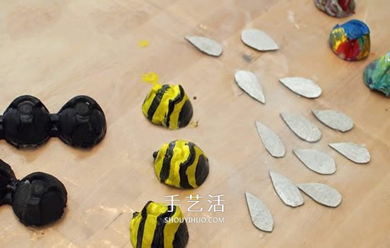 鸡蛋托废物利用做蜜蜂 幼儿园小蜜蜂手工制作