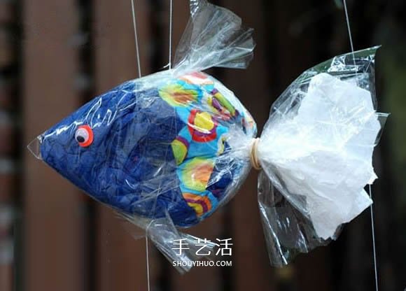 【 幼儿园 】塑料袋简单手工制作小鱼装饰的教程| 小鱼 | 装饰品