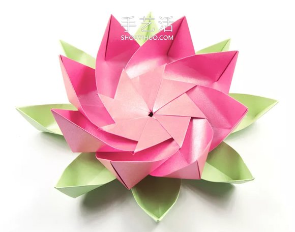 折纸八瓣莲花的视频教程包括花瓣和叶子折法