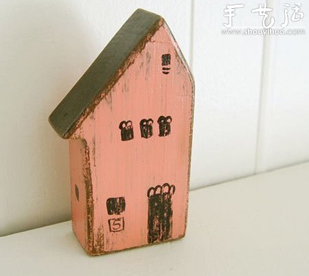 废旧小木块手工DIY的创意工艺作品 -  www.shouyihuo.com