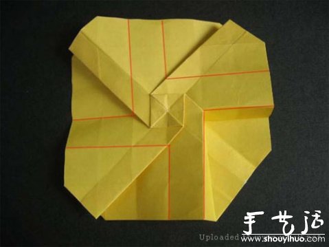 玫瑰折纸方法教程 -  www.shouyihuo.com