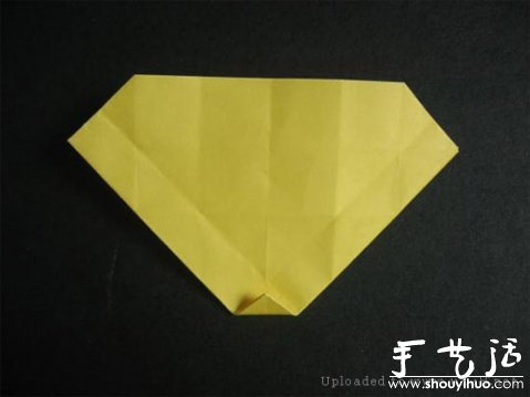 玫瑰折纸方法教程 -  www.shouyihuo.com