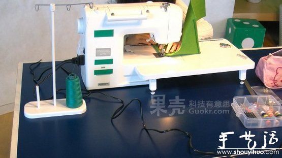 将手机DIY成投影机的教程 -  www.shouyihuo.com