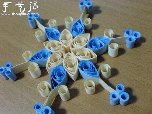 花草蝴蝶漂亮卷纸作品欣赏 -  www.shouyihuo.com