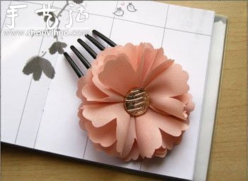 牡丹花发夹制作教程 -  www.shouyihuo.com