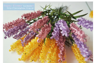 彩色卡纸制作漂亮花束的纸艺教程 -  www.shouyihuo.com