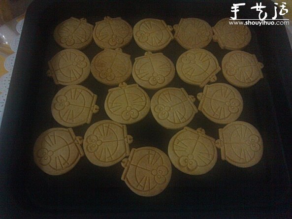 可爱卡通饼干DIY 自制卡通饼干做法 -  www.shouyihuo.com