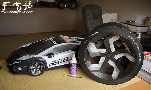 手工帝用硬纸板DIY兰博基尼模型 -  www.shouyihuo.com