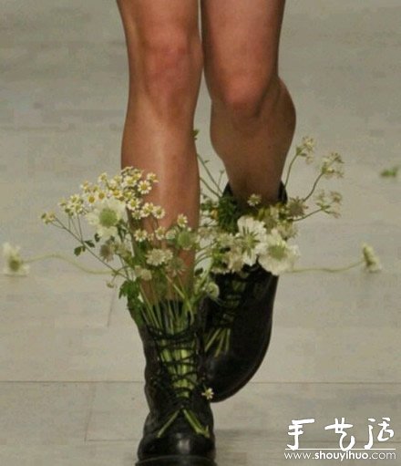 花团锦簇的鞋子 -  www.shouyihuo.com