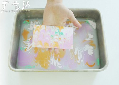 大理石花纹轧染小卡片的制作 -  www.shouyihuo.com