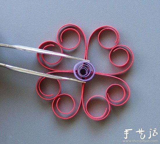 DIY制作立体卷纸花贺卡 -  www.shouyihuo.com