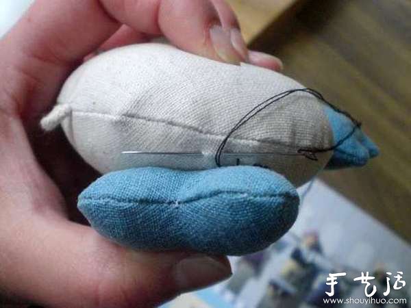 DIY手工制作可爱的小猪玩偶 -  www.shouyihuo.com