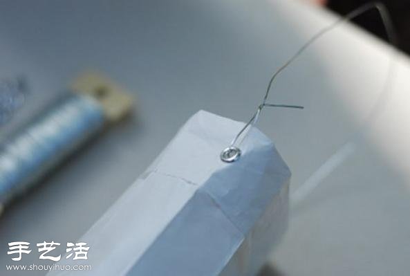 纸袋+蜡烛 手工制作浪漫悬挂小烛台 -  www.shouyihuo.com