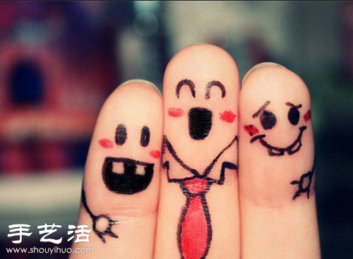 手指+简笔画 DIY另类恶搞“爱相随” -  www.shouyihuo.com