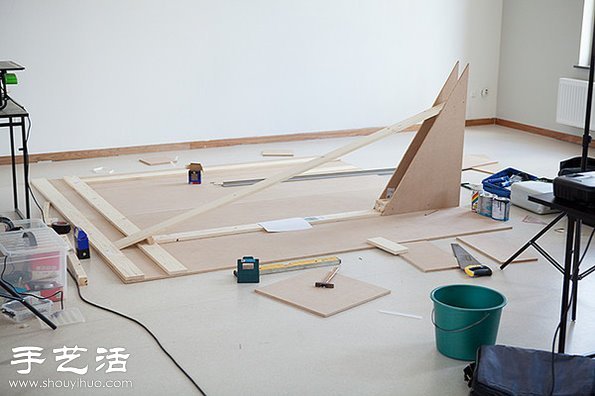 手绘和拼贴画DIY搞怪有趣生活场景 -  www.shouyihuo.com