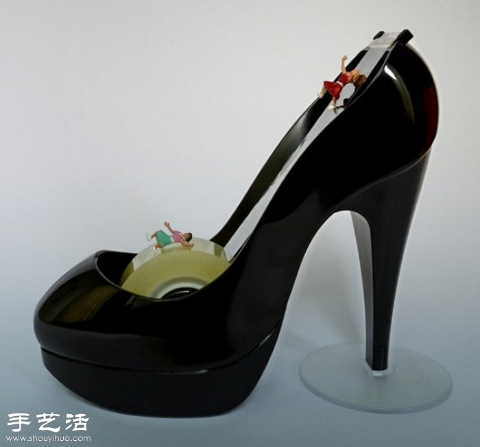 巧用小人物模型拍摄出有趣的迷你世界 -  www.shouyihuo.com