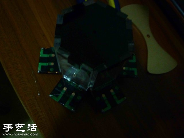 自制太阳能磁悬浮电机教程 -  www.shouyihuo.com