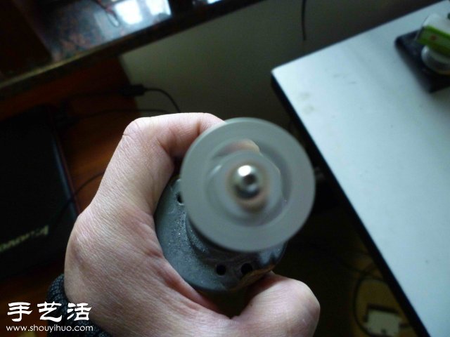 自制太阳能磁悬浮电机教程 -  www.shouyihuo.com