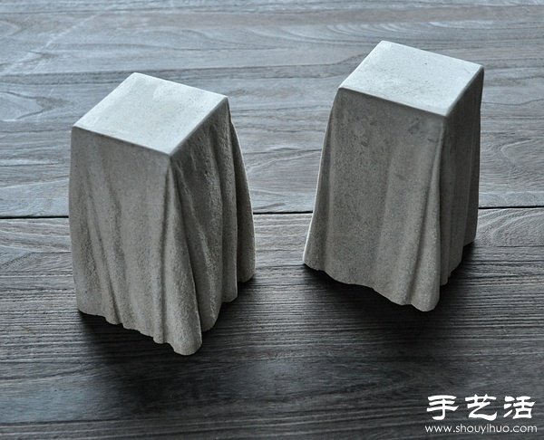 与生活紧密结合的奇特石雕作品 -  www.shouyihuo.com