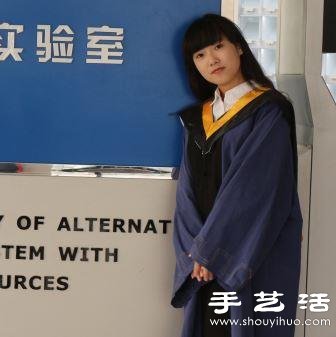 女玩家送男友的纯手工刺绣“炉石传说”卡套 -  www.shouyihuo.com