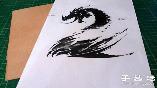 《激战2》主题木片贴画手工制作教程 -  www.shouyihuo.com