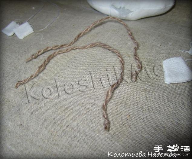 搞怪小马挂件/挂饰手工制作教程 -  www.shouyihuo.com