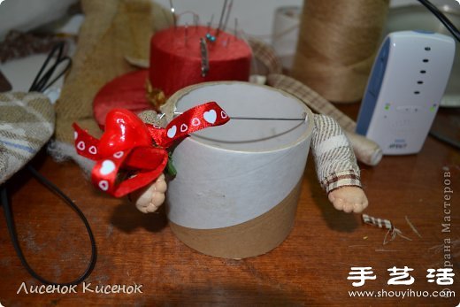 透明胶桶变废为宝手工DIY小矮人玩偶/人偶 -  www.shouyihuo.com