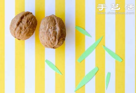 核桃+卡纸 手工制作迷你菠萝 -  www.shouyihuo.com