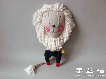 可爱的手工布艺狮子玩偶 -  www.shouyihuo.com