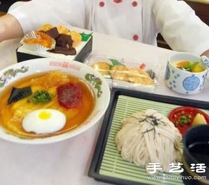 DIY超像拉面的蛋糕，简直绝了！ -  www.shouyihuo.com
