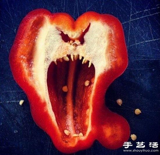 青椒与红椒创意DIY恐怖表情 -  www.shouyihuo.com