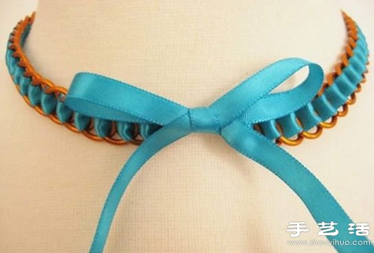 金属环+丝带 时尚优雅项链的制作方法 -  www.shouyihuo.com