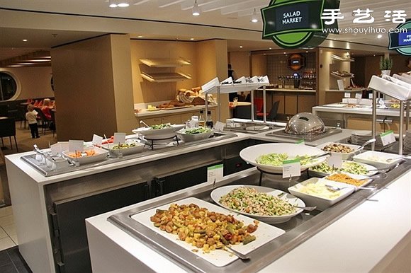 瑞典游轮上的海鲜自助餐 -  www.shouyihuo.com