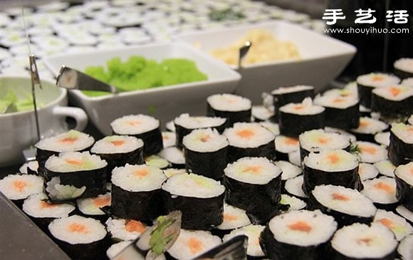 瑞典游轮上的海鲜自助餐 -  www.shouyihuo.com