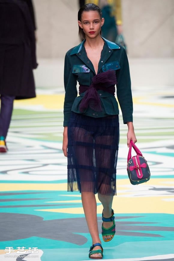 Burberry Prorsum 2015 春夏女装秀 -  www.shouyihuo.com