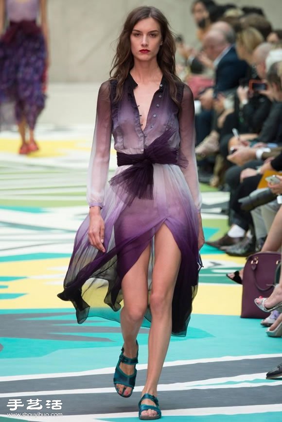 Burberry Prorsum 2015 春夏女装秀 -  www.shouyihuo.com