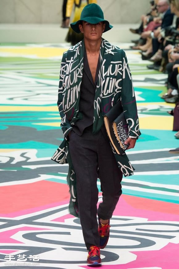 Burberry Prorsum 2015 春夏女装秀 -  www.shouyihuo.com