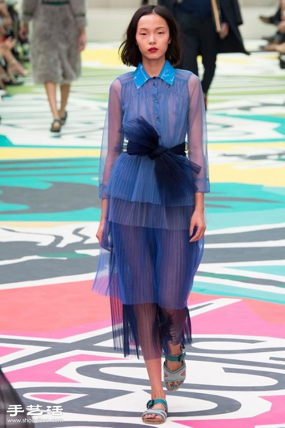 Burberry Prorsum 2015 春夏女装秀 -  www.shouyihuo.com