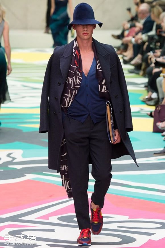 Burberry Prorsum 2015 春夏女装秀 -  www.shouyihuo.com