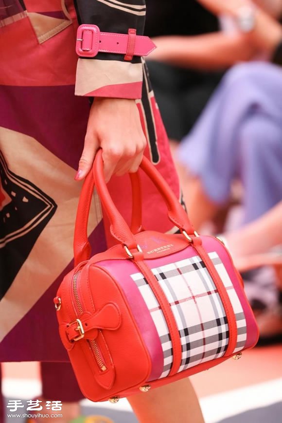 Burberry Prorsum 2015 春夏女装秀 -  www.shouyihuo.com