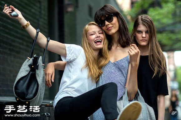2015春夏时装周系列报导：模特儿私服街拍 -  www.shouyihuo.com