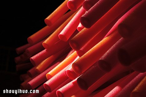 趣味互动装置 体验小丑鱼在海葵中穿梭感觉 -  www.shouyihuo.com