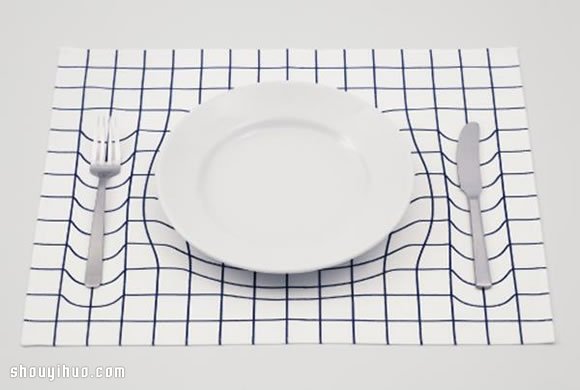 神奇3D错觉餐垫设计 让你的餐桌凹下去！ -  www.shouyihuo.com