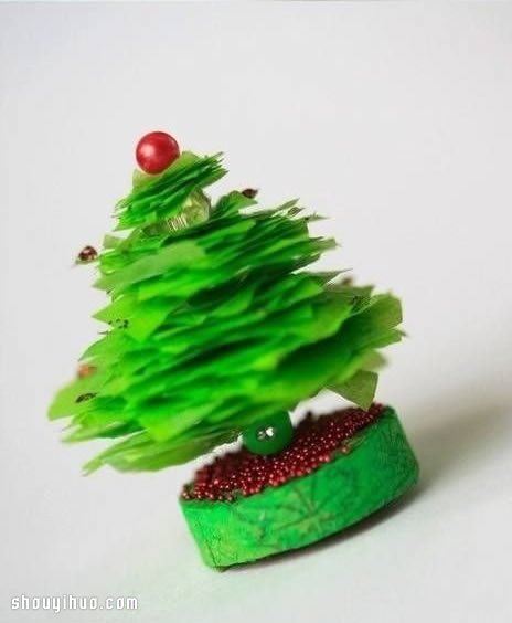 简单迷你圣诞树小装饰品摆件DIY手工制作 -  www.shouyihuo.com