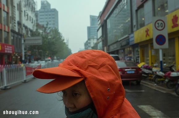 抄水表过程中发掘生活趣味 绝妙的瞬间摄影 -  www.shouyihuo.com