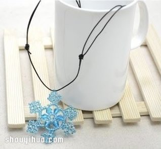 串珠雪花项链坠子挂件DIY手工制作图解教程 -  www.shouyihuo.com