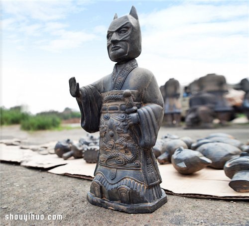 中西方文化的结合：恶搞经典卡通形象兵马俑 -  www.shouyihuo.com
