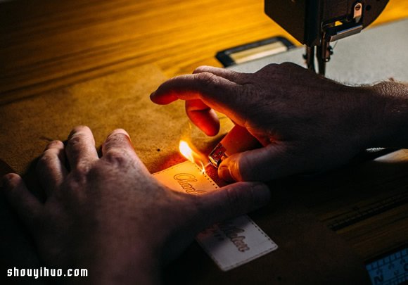 曾经是木匠 打造全手工皮革皮制包包品牌 -  www.shouyihuo.com