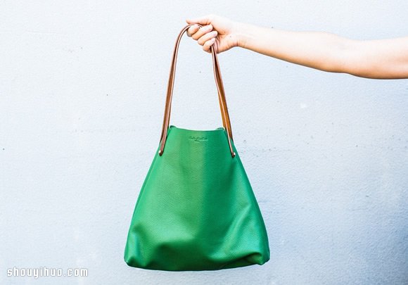 曾经是木匠 打造全手工皮革皮制包包品牌 -  www.shouyihuo.com
